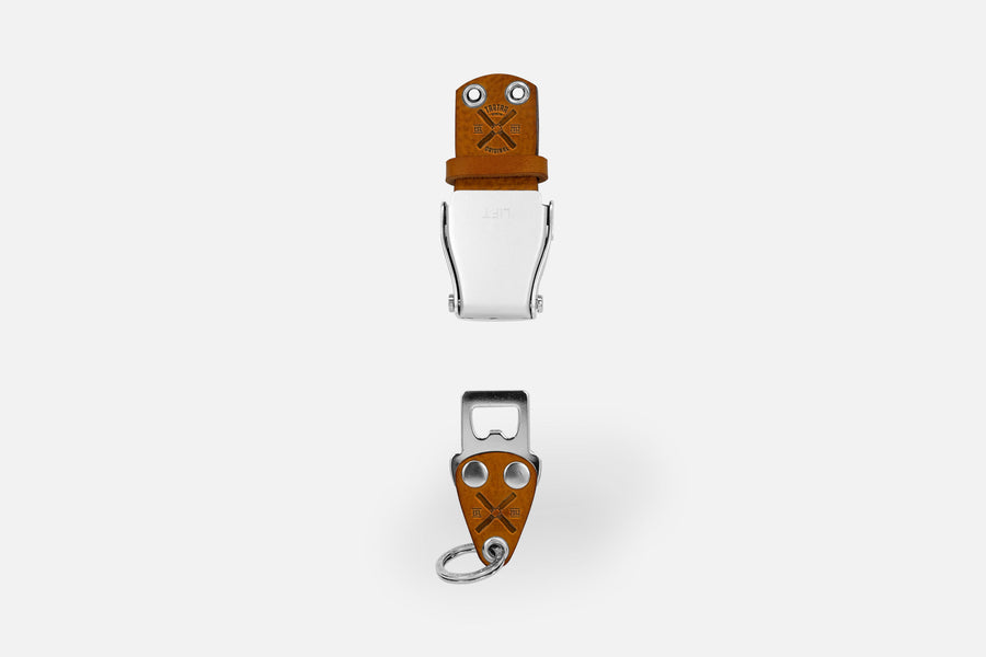 SCHLÜSSELHALTER (WAND) - COGNAC/SILBER